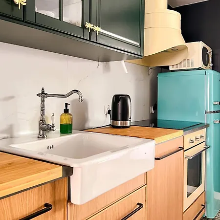 Holiday home With Sauna And Pool, 4 Bedrooms *