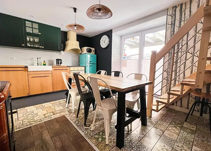 펜션 With Sauna And Pool, 4 Bedrooms