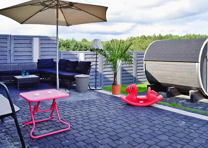 With Sauna And Pool, 4 Bedrooms 펜션 *