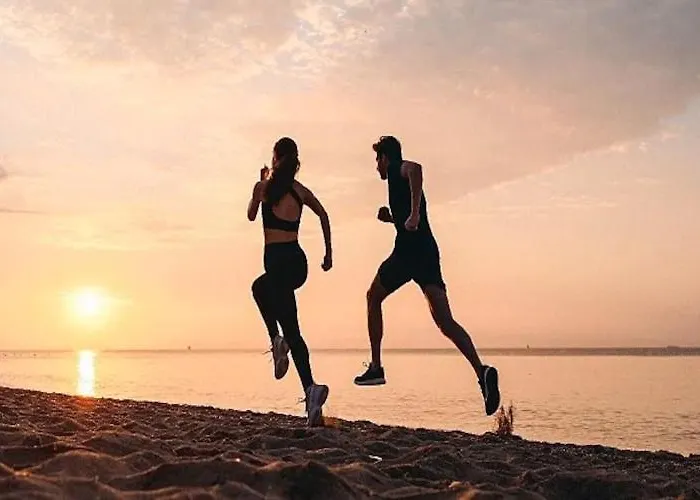 With Sauna And Pool, 4 Bedrooms 펜션 Choczewo